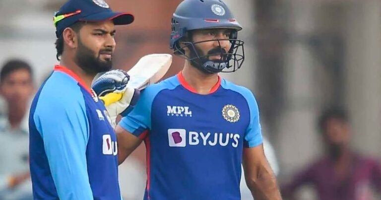 Who will get the place Kartik or Pant? Know what Rohit Sharma gave the answer