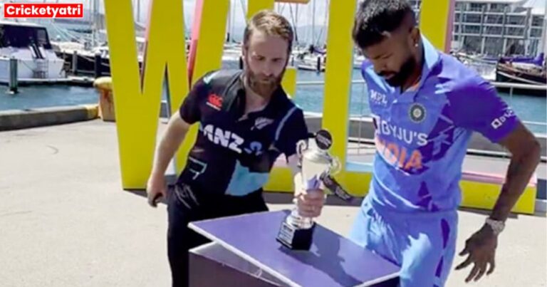 Williamson ran away with the trophy before the series, Hardik kept handling the podium, watch funny video