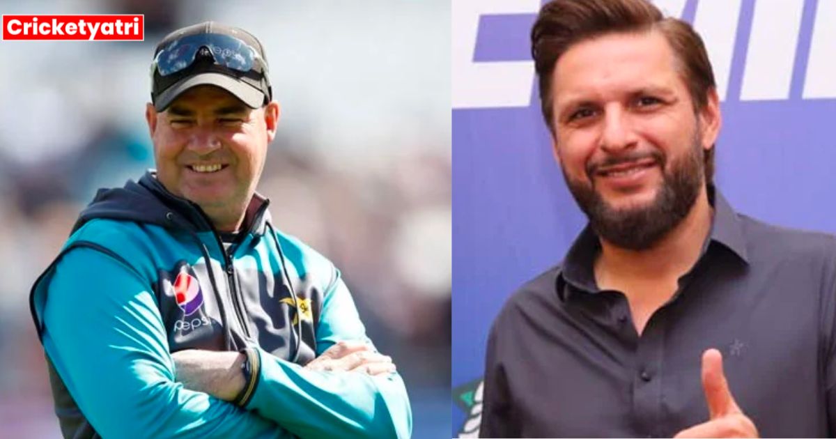 Shahid Afridi reacts sharply to making Mickey Arthur an online coach