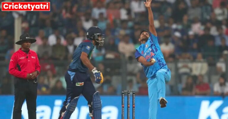 Three bowlers who can take the most wickets in the 2nd T20I between India and Sri Lanka