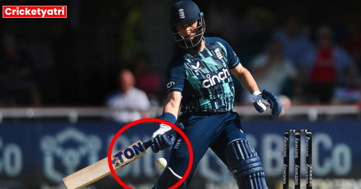 Moeen Ali played a strange shot with one hand in the third ODI against South Africa, watch video