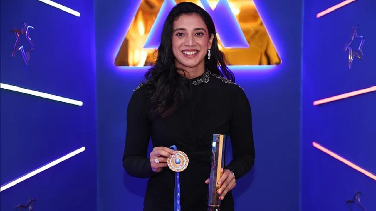 S Mandhana