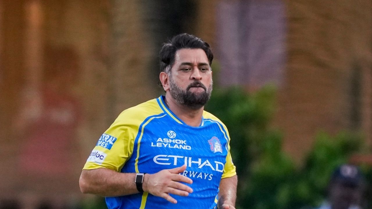 Dhoni